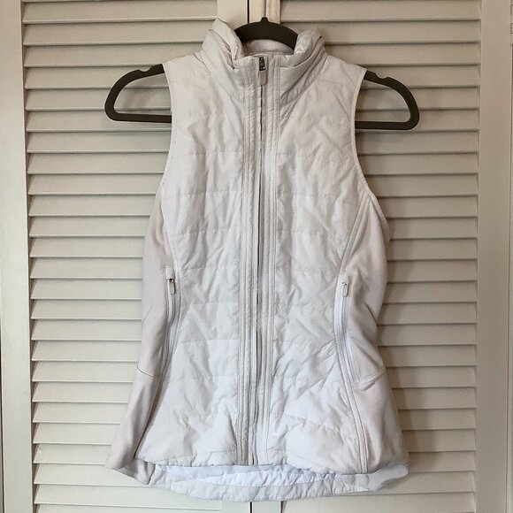 Lululemon women's vest 6 quilted white cream *has flaw* - Picture 1 of 7